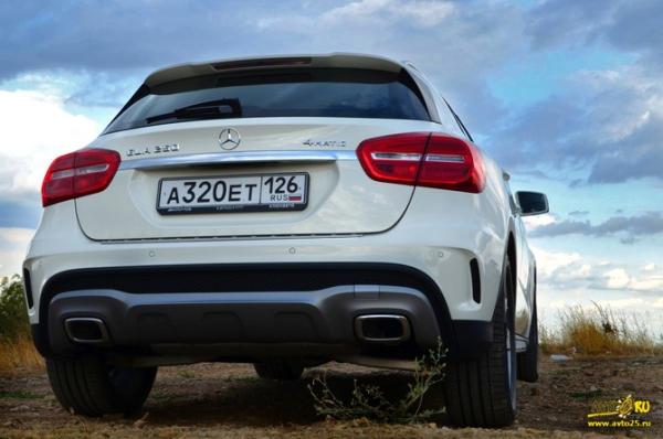 Брутальный покоритель пространства: тест-драйв Mercedes-Benz GLA